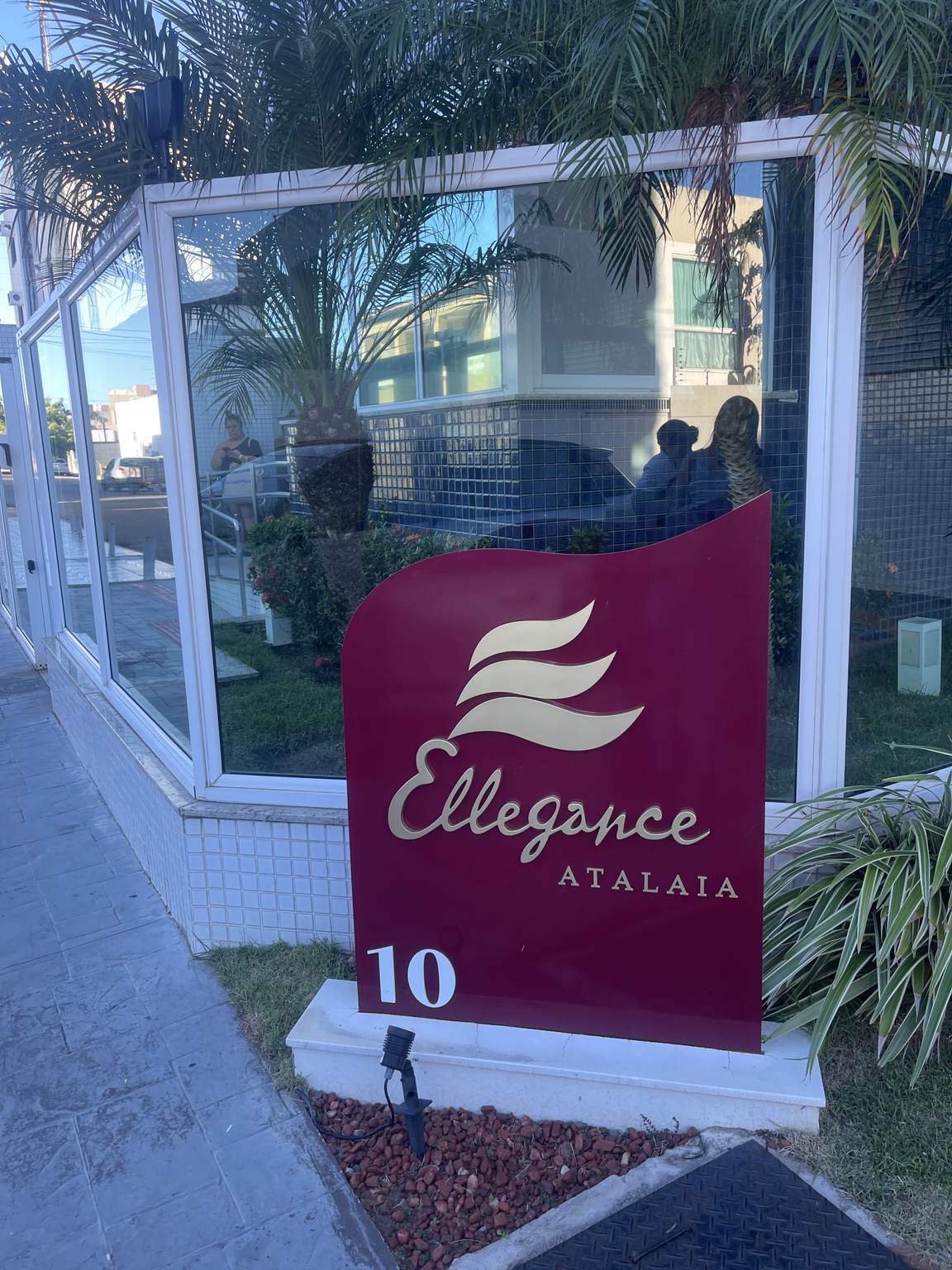 Ellegance Atalaia